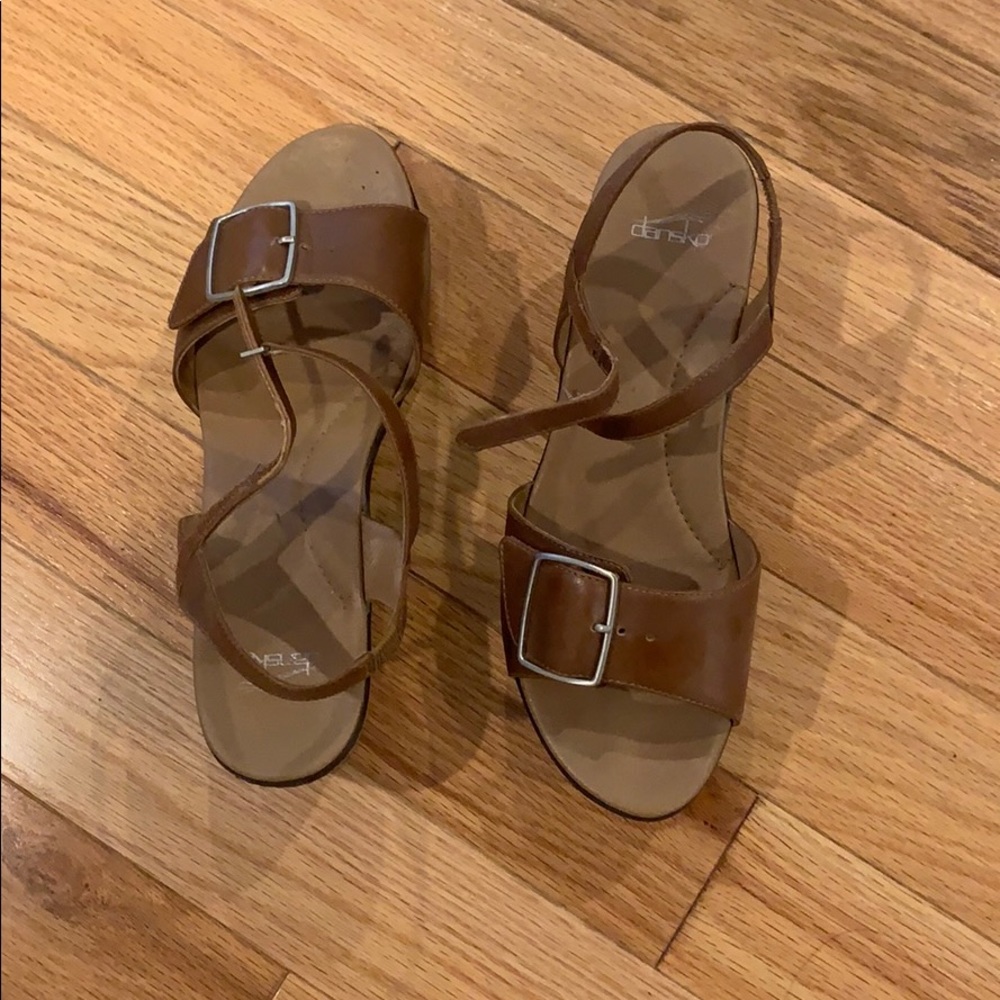 Danski brown leather platform sandals, barely worn